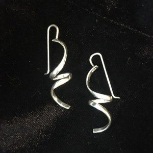 NWOT Silver Spiral Earrings